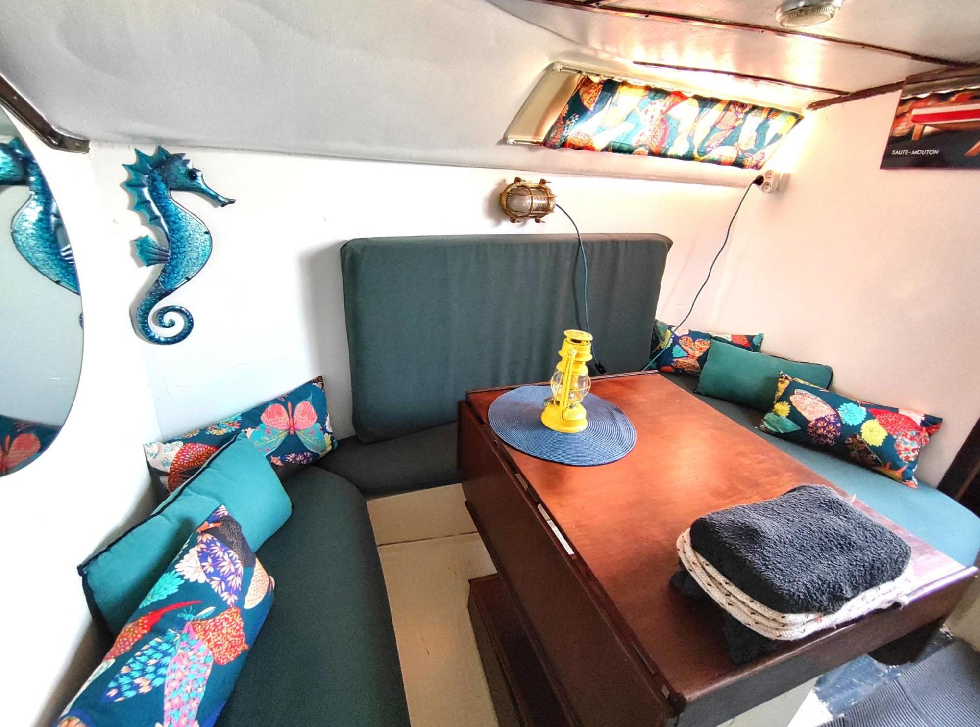 Hotel en barco Bateau Voilier La Rochelle *