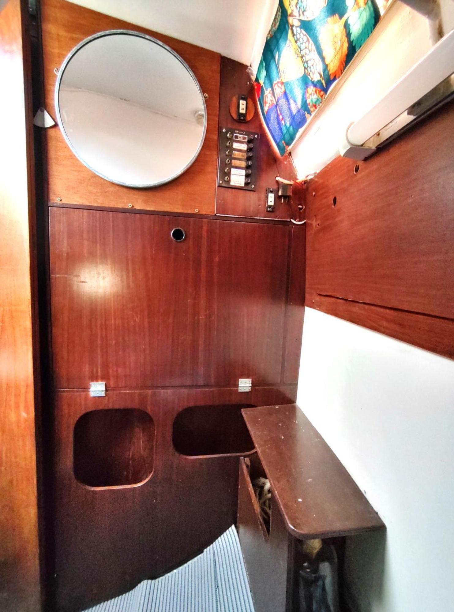 Bateau Voilier La Rochelle Hotel en barco La Rochelle (Charente-Maritime)